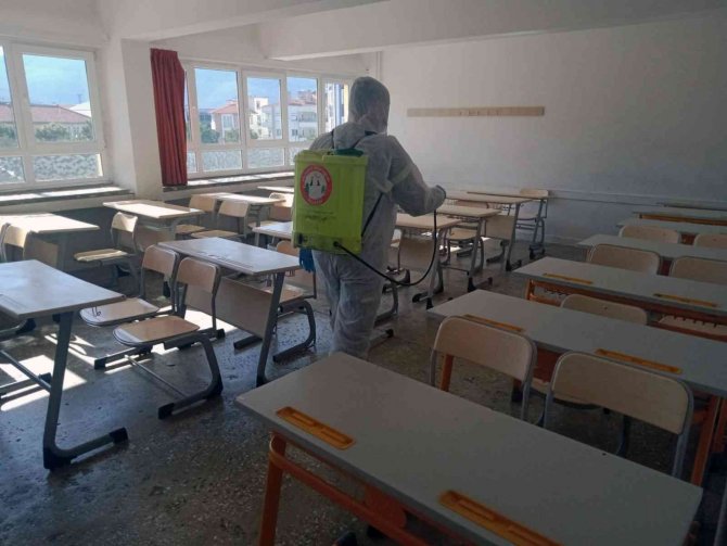 Okullarda Dezenfekte Çalışmaları Devam Ediyor