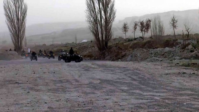 Kapadokya’da Turistlere Rüzgar Engeli
