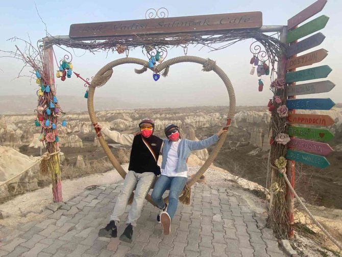 Kapadokya’da Turistlere Rüzgar Engeli