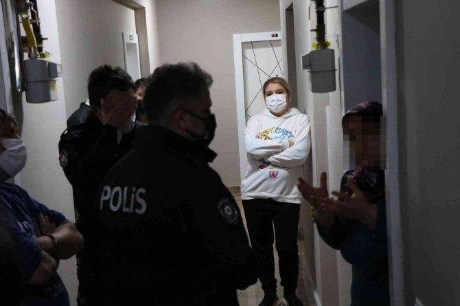 40 Dairelik Lüks Apartmanda ’Vana’ Krizi