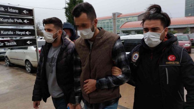 Samsun’da 4 Kilo Bonzai Ele Geçirildi: 4 Gözaltı