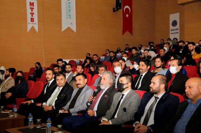 Bayburt Üniversitesi Ev Sahipliğinde Düzenlenen ’Kültür Akademisi’ Konferansları Devam Ediyor