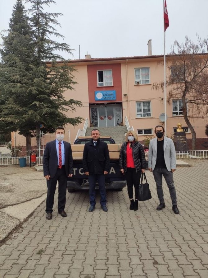 Daday’da Okullara Spor Malzemesi Desteği