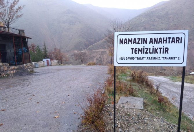 Elazığ’da Hadis Ve Özlü Sözler İle Temizlik Uyarısı