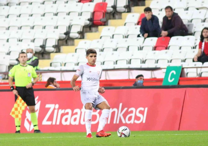 Antalyaspor Kupada Gençlere Emanet