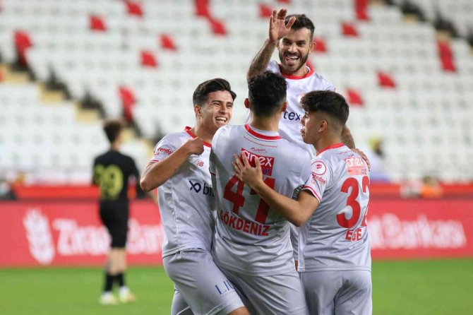 Antalyaspor Kupada Gençlere Emanet