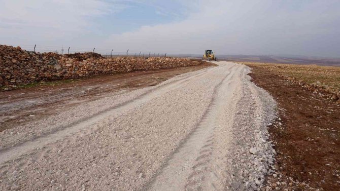 Haliliye’de Emirler Mahallesine Kilitli Beton Parke
