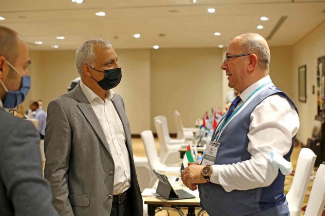 Akami̇b Başkanı Kılıçer: “Körfez Ülkelerine İhracatı Artırmanın Yolu Dubai’den Geçiyor”