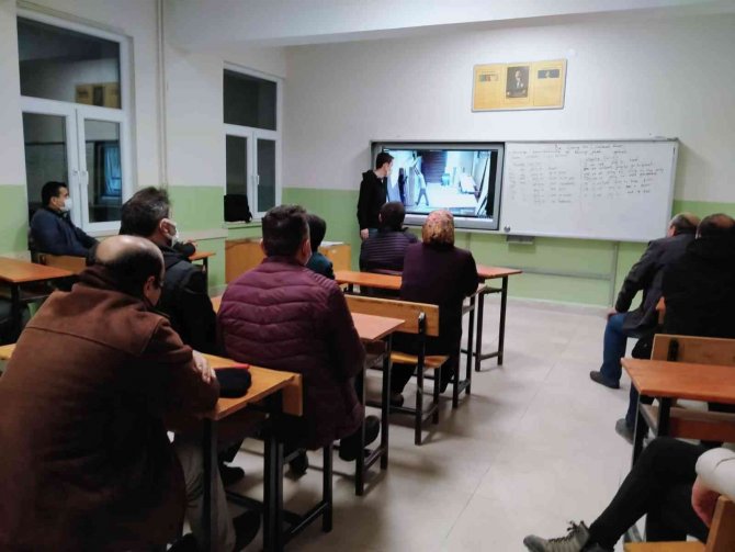 Hisarcık’ta ’Doğalgaz Yakıtlı Kalorifer Ateşçisi’ Kursu Açıldı