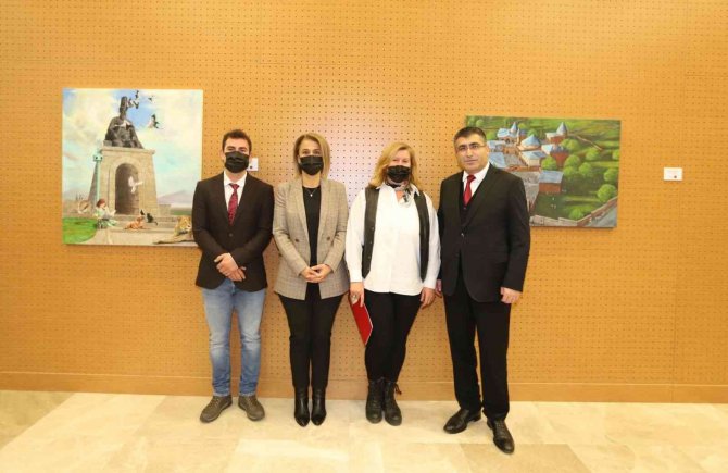 “Hünkâr Hacı Bektaş Veli Anma Yılı Resim Yarışması’nda Dereceye Girenler Ödüllendirildi