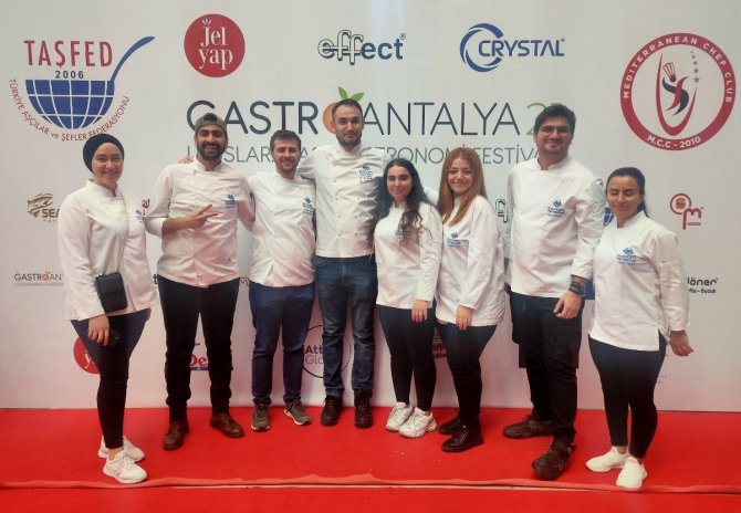 Kapadokya Üniversitesinden Gastroantalya 2021’de 10 Madalya 1 Kupa