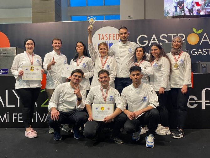 Kapadokya Üniversitesinden Gastroantalya 2021’de 10 Madalya 1 Kupa