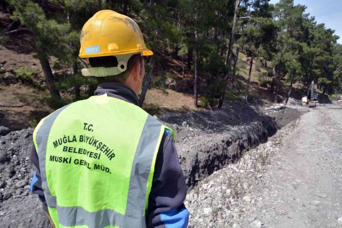Büyükşehir’den Fethiye’nin Kırsal Mahallesi Söğütlü’ye İçme Suyu