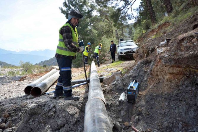 Büyükşehir’den Fethiye’nin Kırsal Mahallesi Söğütlü’ye İçme Suyu