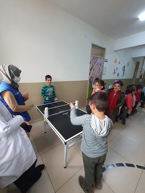 Öğrenciler Hem Eğleniyor, Hem Öğreniyor