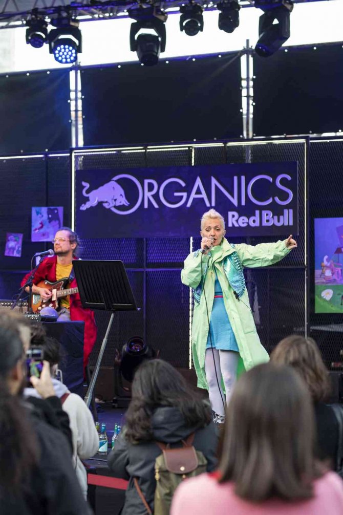 Müzik, Sanat Ve Gastronomi Tutkunları Bir Araya Geldi