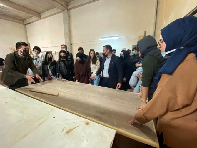 Mobilya Sektörünü Teknik Gezilerle Tanıyorlar