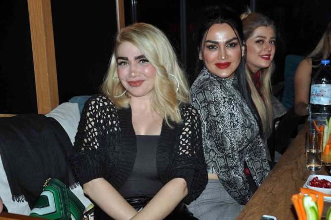 Yüksekova’da Zakkum Konseri Coşturdu
