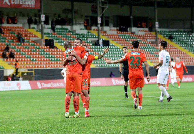 Ziraat Türkiye Kupası: Alanyaspor: 6 - Osmaniyespor Fk: 0