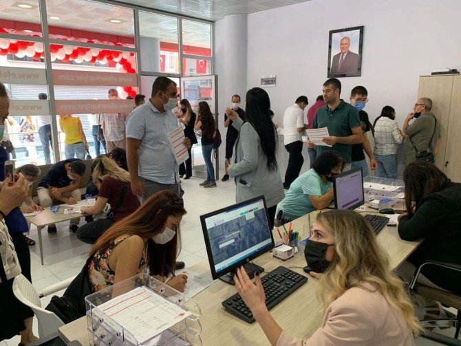 Efeler Kariyer Merkezi, 3 Ayda 8 Kişiye İş İmkanı Sağladı