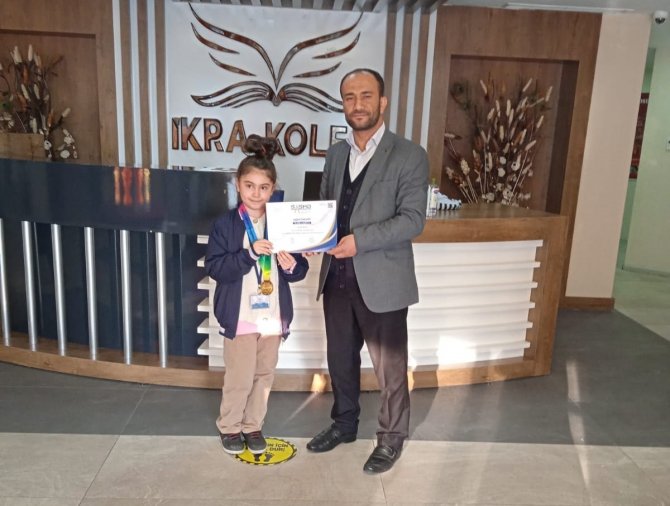İ̇kra Koleji Öğrencisi Birinci Oldu