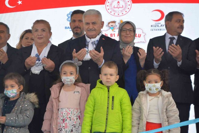 Binali Yıldırım, Anaokulu Açtı, Engellilere Müjde Verdi