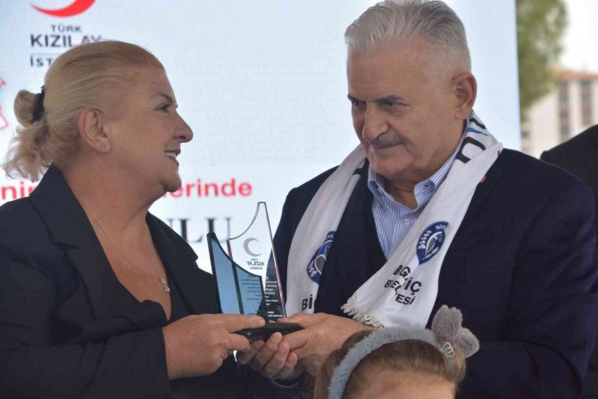 Binali Yıldırım, Anaokulu Açtı, Engellilere Müjde Verdi