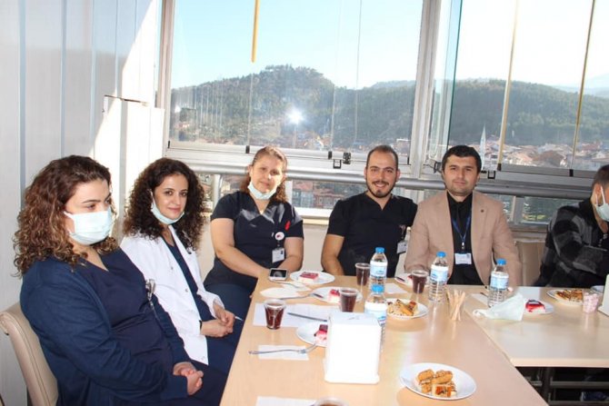 Başhekim Erarslan, Engelli Personeller İle Bir Araya Geldi