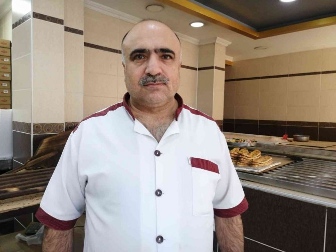 Fırıncılar Stokçulara Tepki Gösterdi