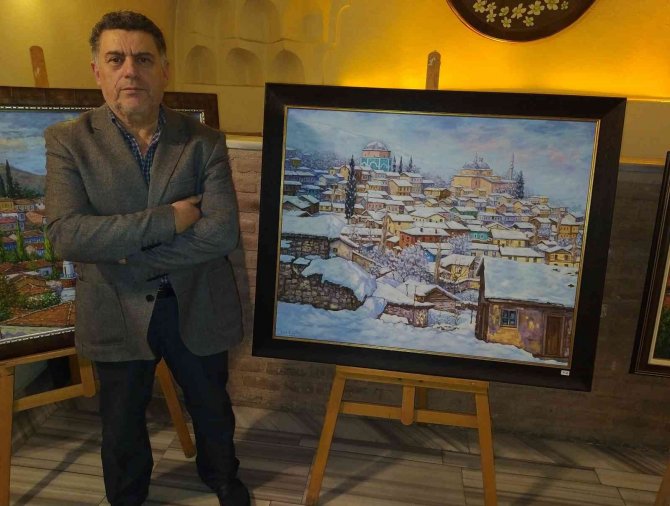 Balaban Ressamın Hemşehrisi 50 Yıldır Cumbalı Evleri Tuvale Taşıyor