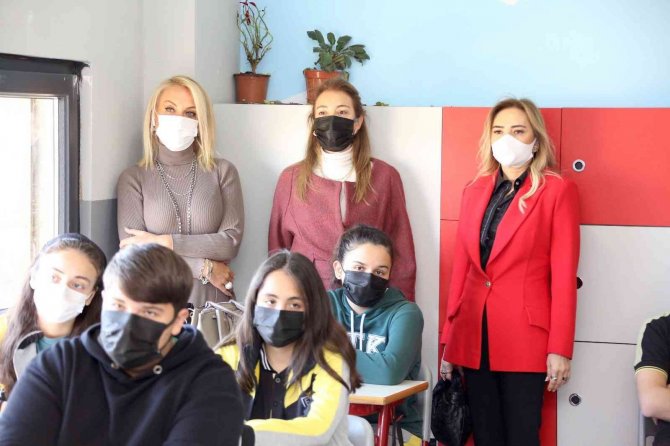 Gürsu Belediyesi’nin Kaygı Eğitimleri Sürüyor