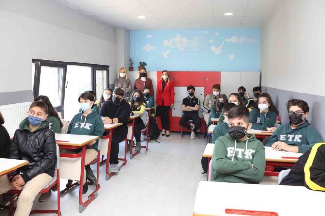 Gürsu Belediyesi’nin Kaygı Eğitimleri Sürüyor