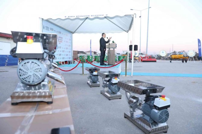 Bursa Büyükşehir’den Tarımda Makineleşmeye Destek