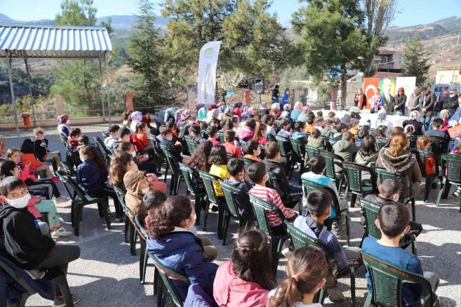 Kadın Ve Çocuklara Şiddete Karşı Farkındalık Eğitimi