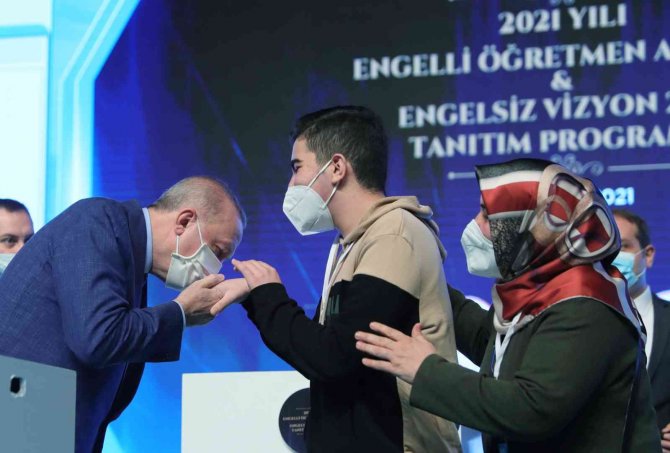 Cumhurbaşkanı Erdoğan 750 Engelli Öğretmenin Atama Töreninde Konuştu