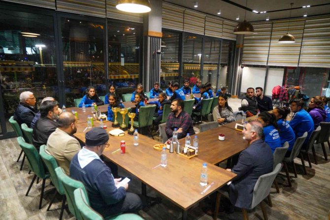 Büyükşehir Belediyespor Atletizm Takımı Bölgesel Kros Ligi 2. Kademe Yarışlarına Katılacak