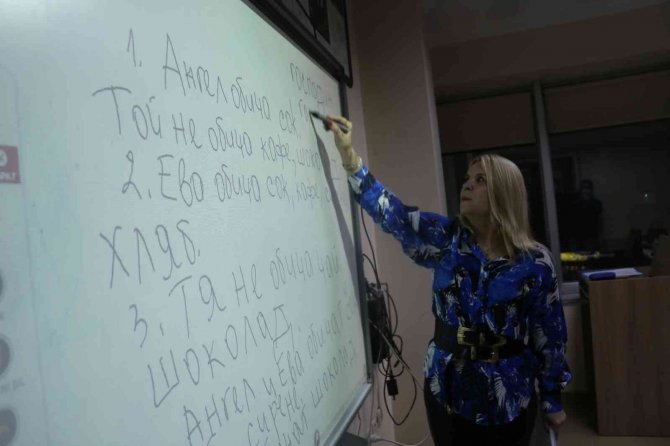 Bulgarca, Edirne Esnafının İkinci Dili Oldu