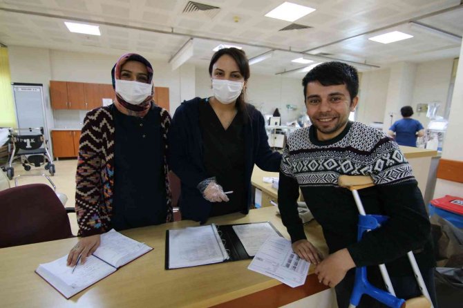 Önce Sosyal Projelerle Sonra Ekpss İle Hayata Tutundu