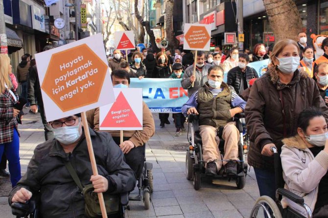 Kartal ’Da ’Engelsiz Yaşam Festivali’ne Yoğun İlgi
