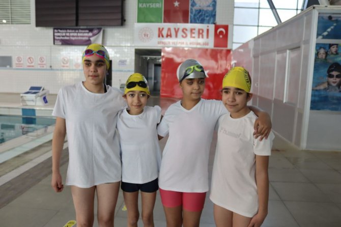 Engelli Yüzme Şampiyonları