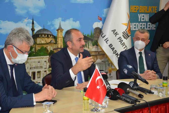 Adalet Bakanı Abdülhamit Gül: