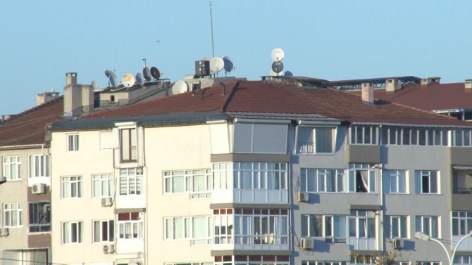 Lodos Kabusu Geri Geliyor, Uzmanlar Çatı Malzemeleri Konusunda Uyarılarda Bulundu