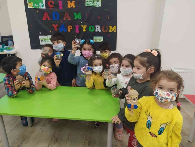 Mamak’ta Miniklerden Çim Adam Etkinliği