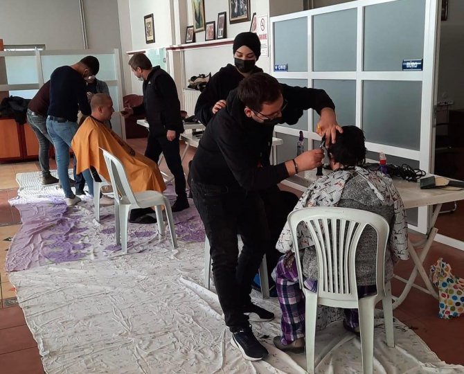 Sungurlu’da Engellilere Ücretsiz Tıraş