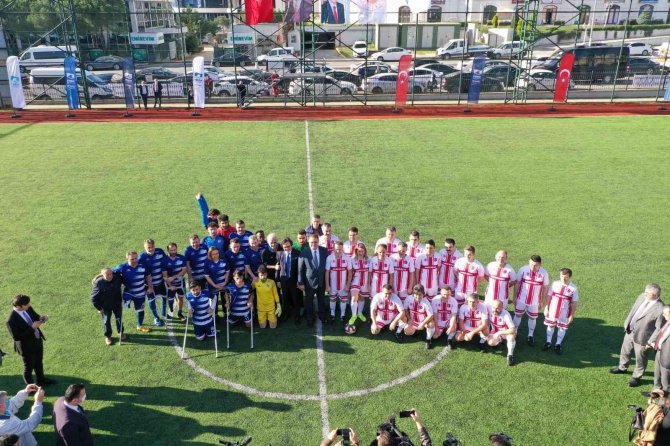 Pendik’te Anlamlı Maç!