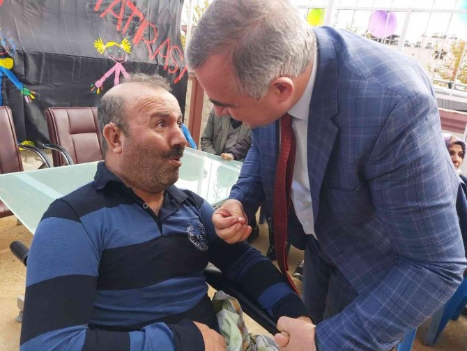 Turanlı, “En Büyük Engel Sevgisizliktir”