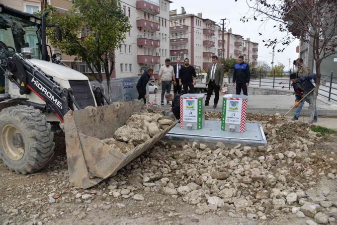 Türkeli Yer Altı Çöp Konteyner Sistemine Geçiyor
