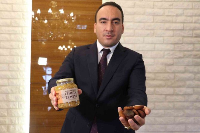 Kayısının, Fındık İle Tatlı Buluşması