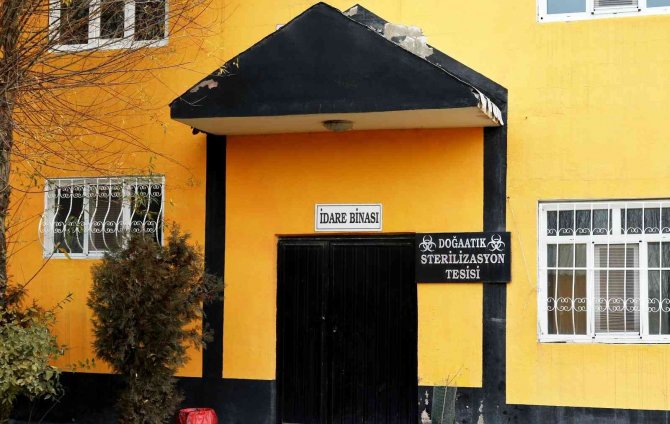 Van Büyükşehir Belediyesi Yıllık Bin 500 Ton Tıbbi Atığı Bertaraf Ediyor