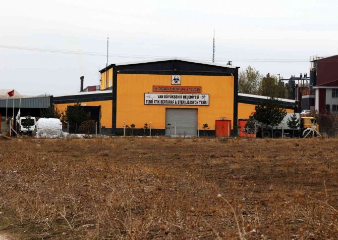 Van Büyükşehir Belediyesi Yıllık Bin 500 Ton Tıbbi Atığı Bertaraf Ediyor